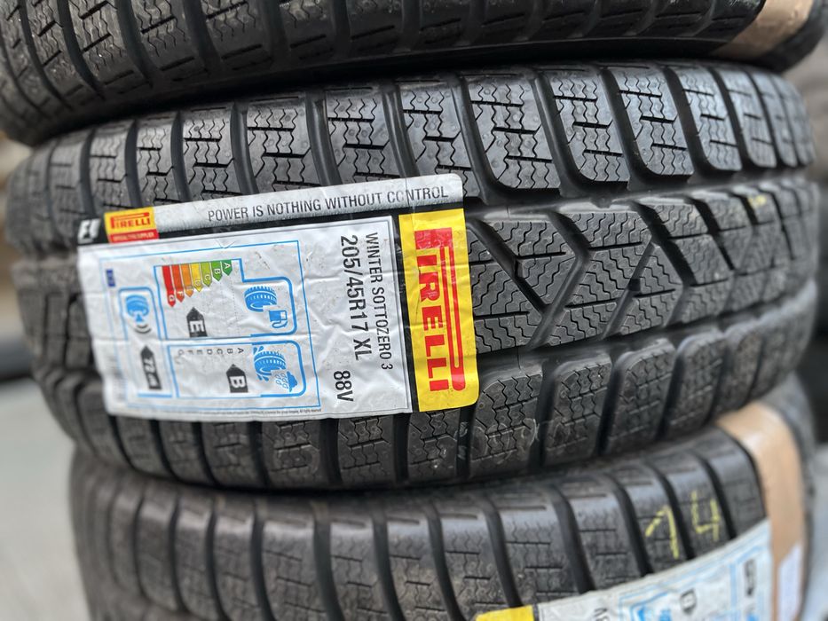 205/45/R17 (зима) Pirelli Sottozero3 Winter