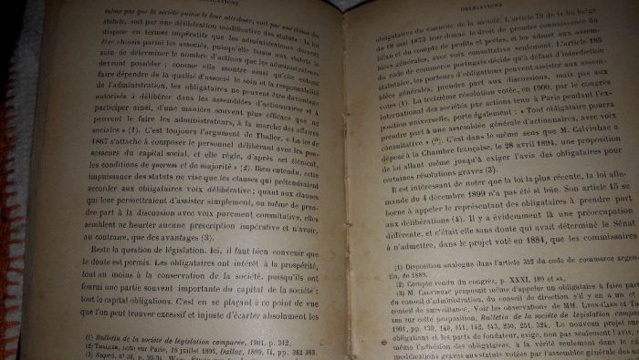 Livro em francês L'organisation des Assemblées Générales de G. Bourcar