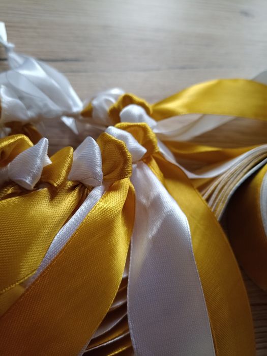 Ring oczepinowy złoty 16 wstążek