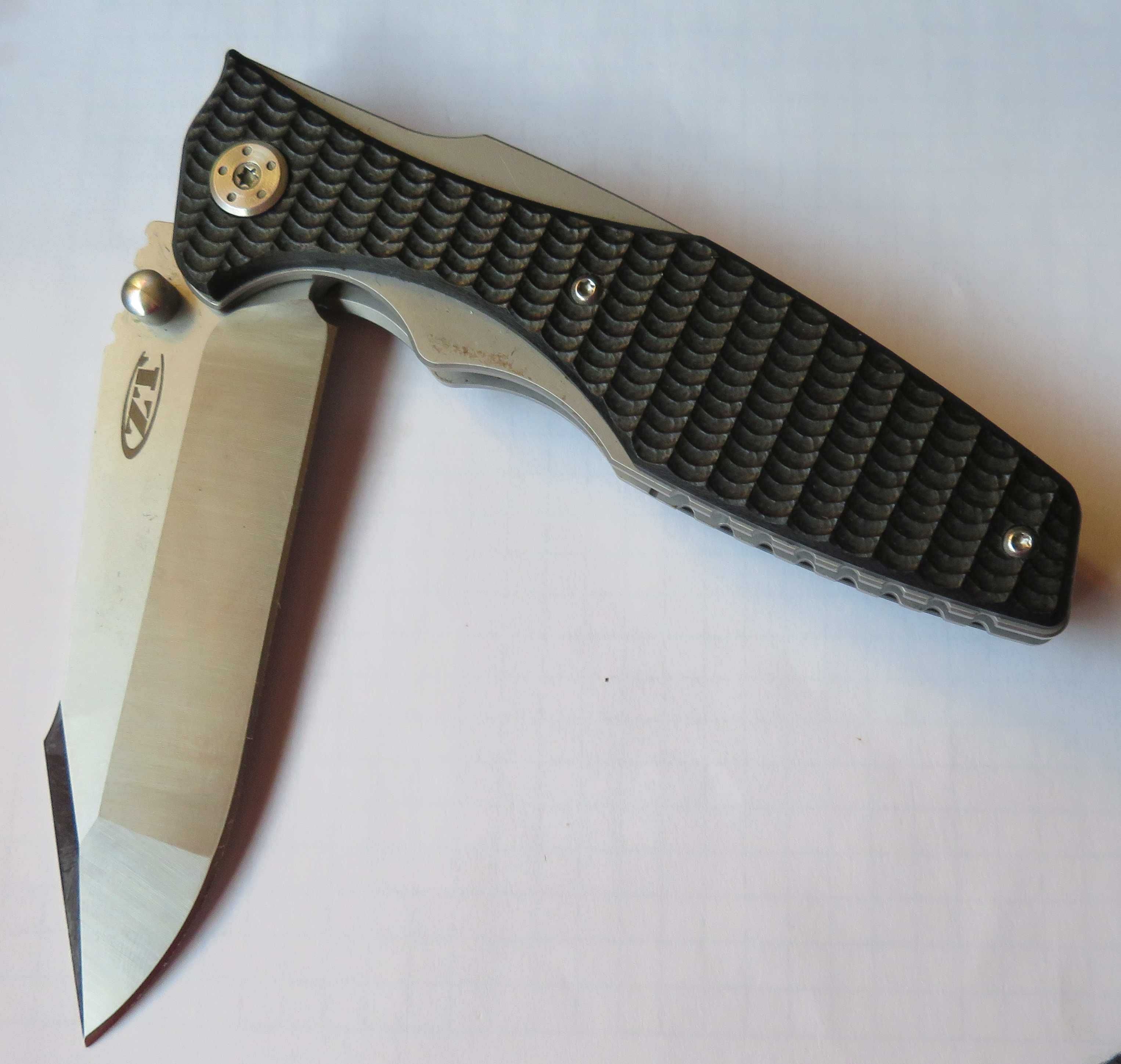 nóż  folder  ZT  0393  Hinderer