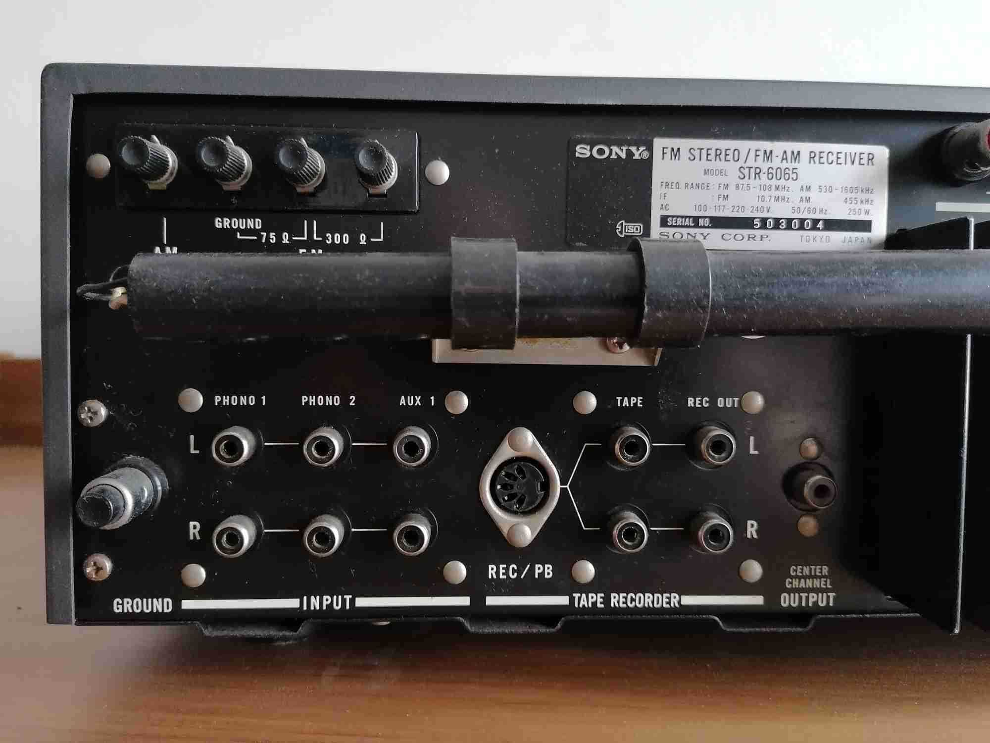 Amplificador sintonizador Sony - um clássico de qualidade