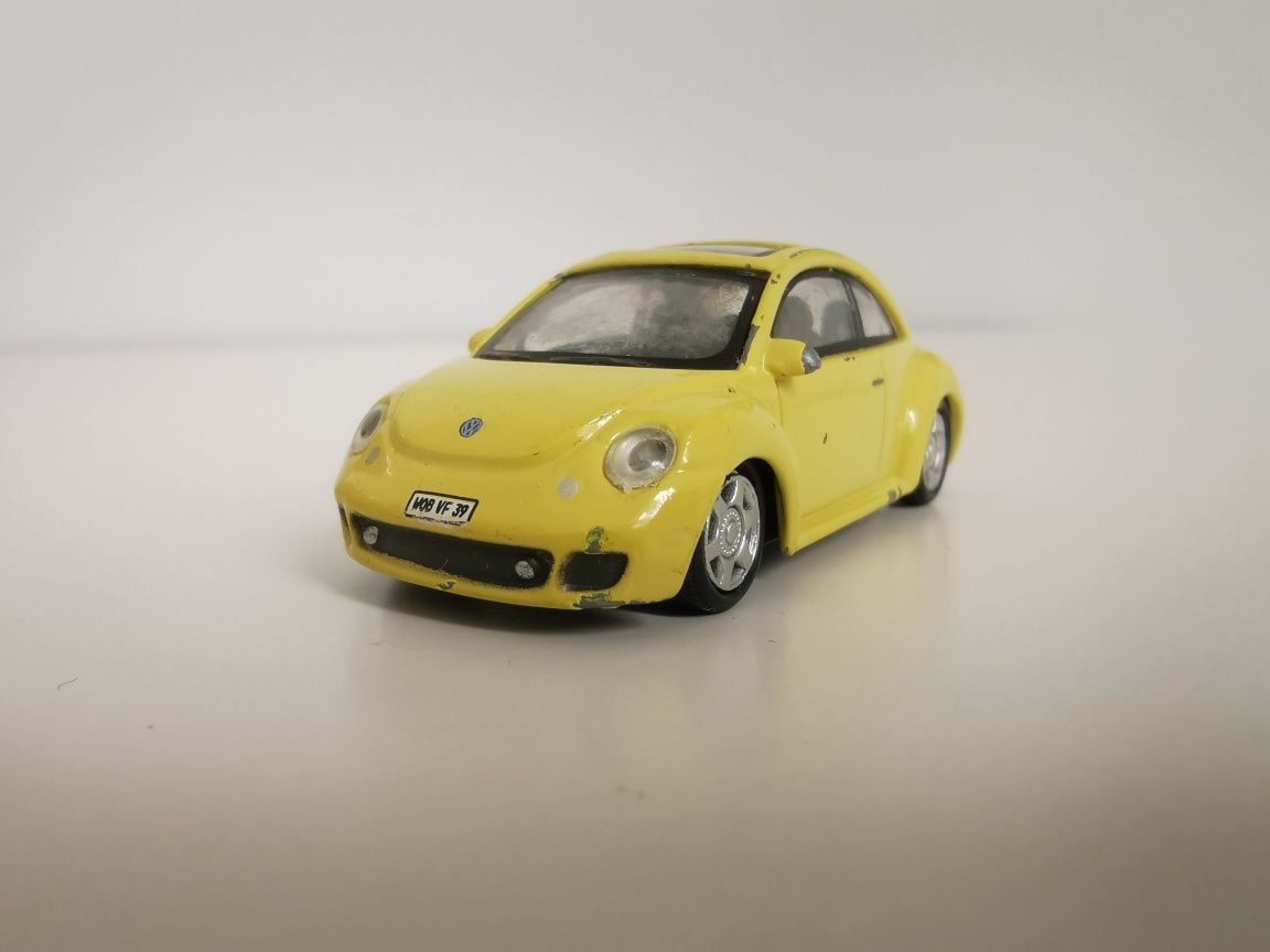 Hongwell Cararama Autko Resorak Model Volkswagen New Beetle 1/72 Żółty