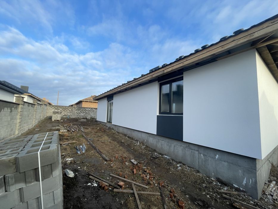 Окремий Будинок на Льонокомбінаті з Міськими Мережами