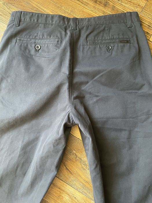 Чіноси Calvin Klein