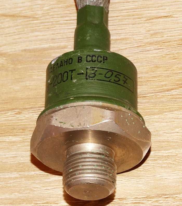 Dioda prostownicza dużej mocy B-200T-3-0,57; 200 A / 300 V ZSRR RETRO