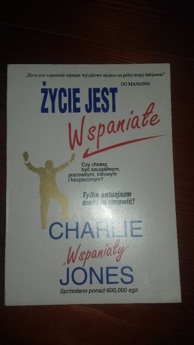 Życie jest wspaniałe - Charlie "Wspaniały" Jones