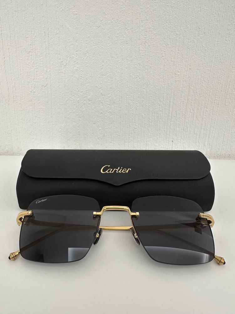Сонцезахвсні окуляри Cartier