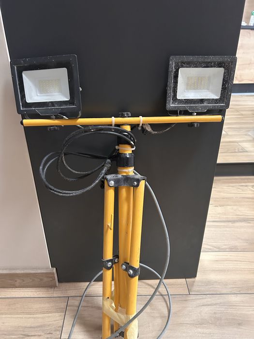 Naświetlacz HALOGEN LED Lampa 2x50W+ statyw