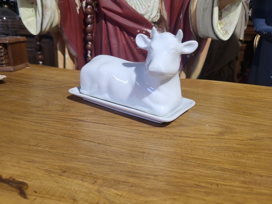 Maselniczka krowa ceramiczna retro styl wiejski