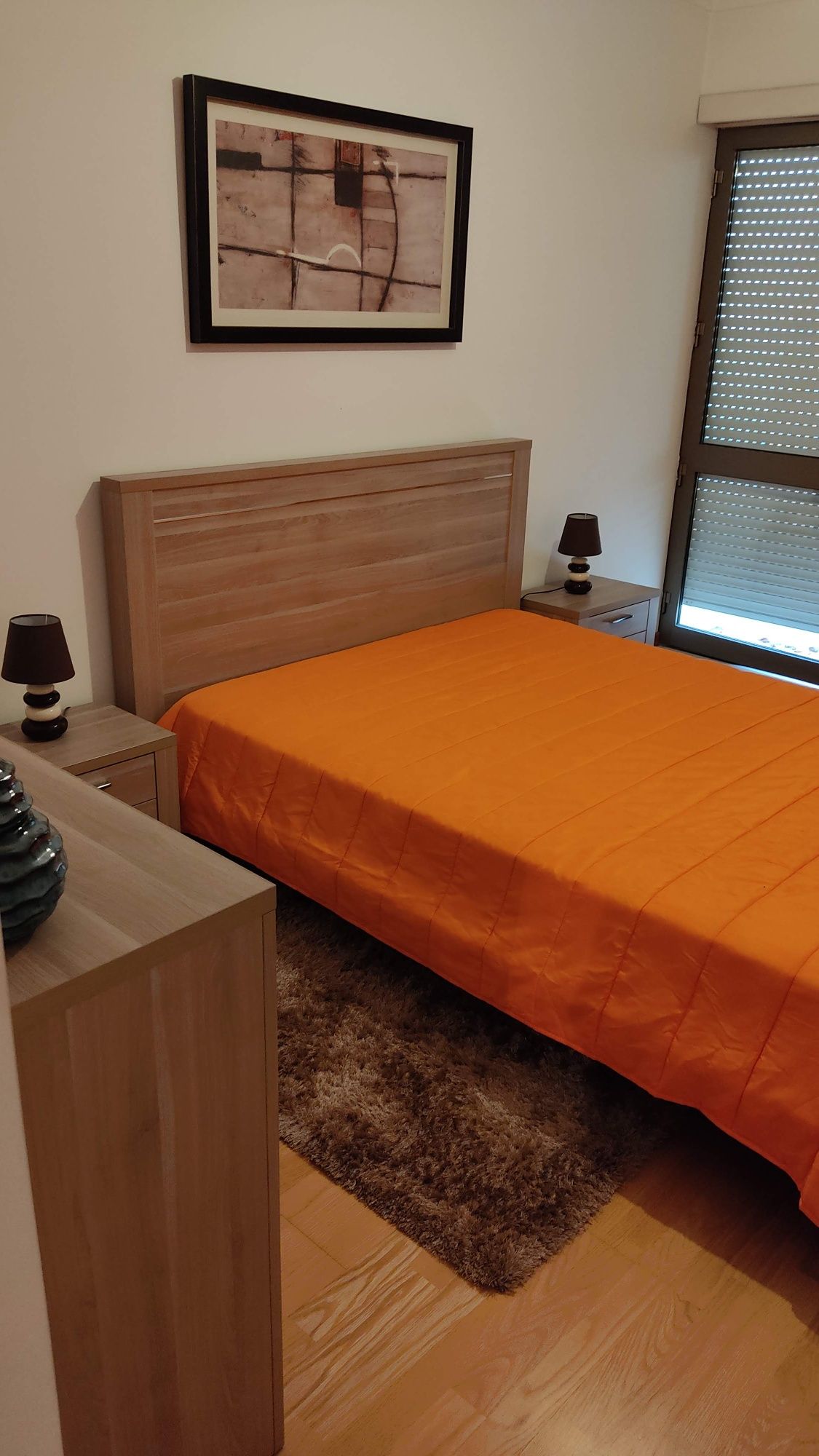 Alugo quarto, casa banho exclusiva