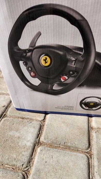 Руль и педали Thrustmaster T80 FERRARI 488 GTB EDITION