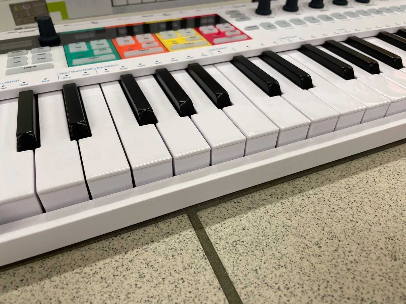 Arturia keystep pro 2 urządzenie midi stan dobry używane