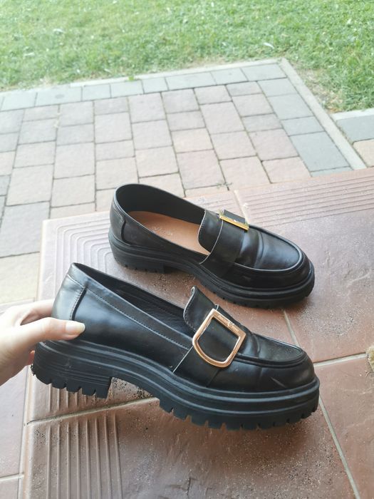 Loafersy mokasyny