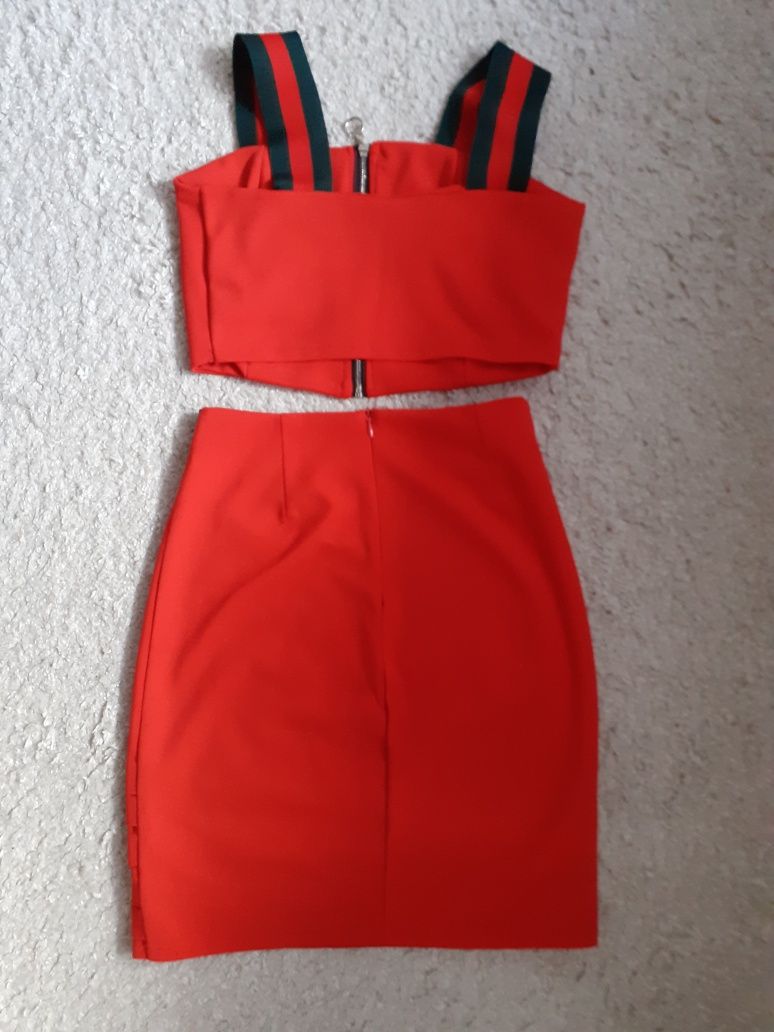 Czerwony komplet letni spódnica top +GRATIS