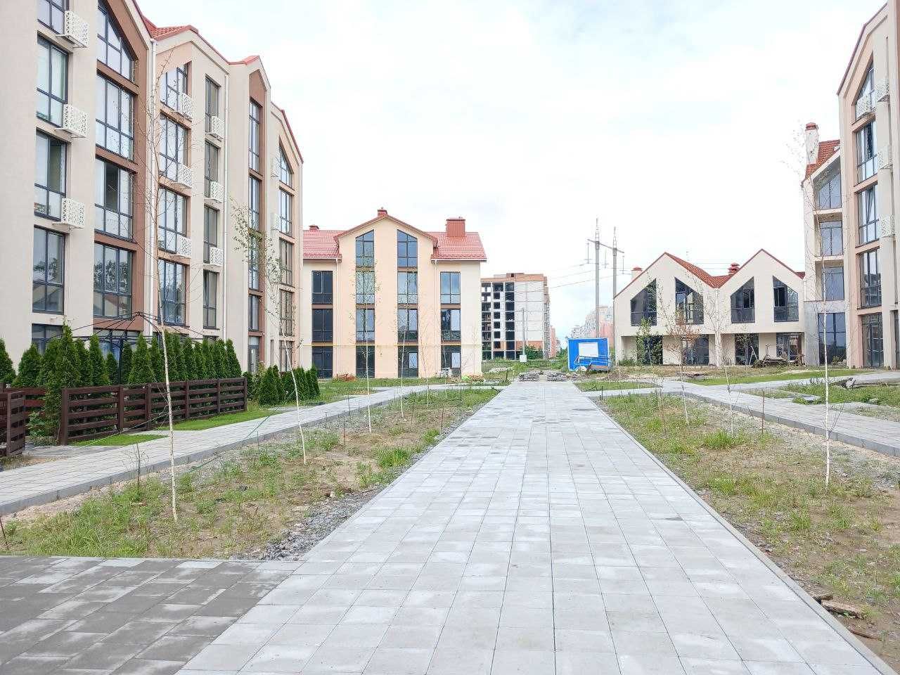БЕЗ % 1м2=600уе Продам велику двокімнатну квартиру. Розстрочка 24 міс