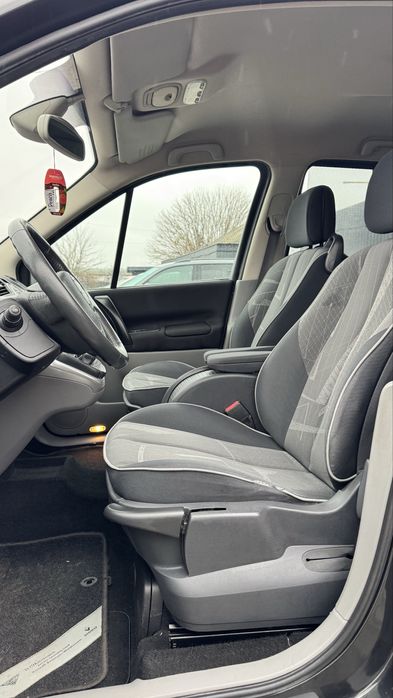 Renault Scenic Рено Сценік II 2004 р 1,6 бенз 5МКПП 122тис.км.