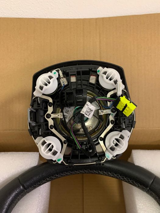 Volante original BMW 320d com Airbag e Simbolo á parte