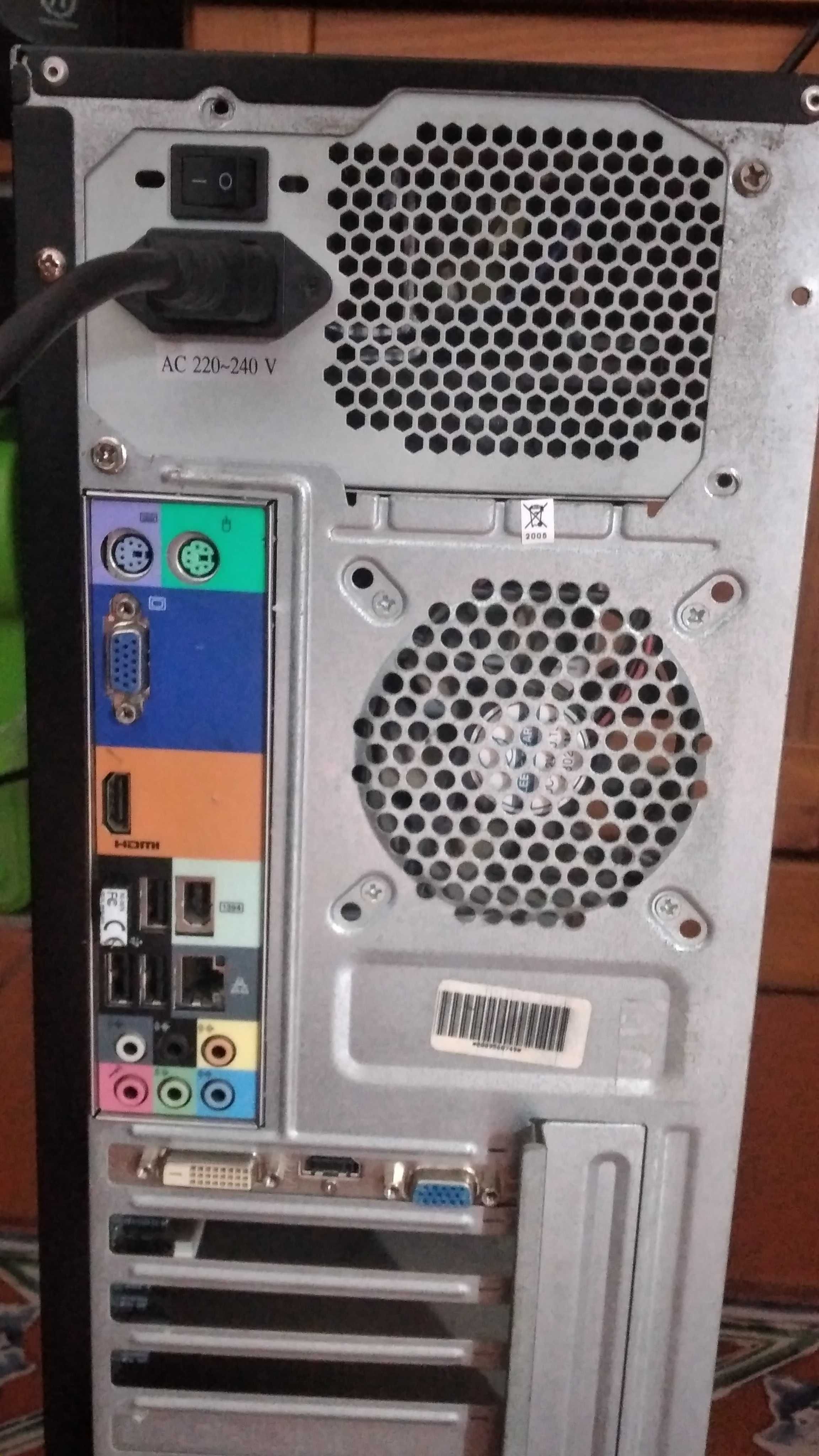 Vendo Torre de PC Acer