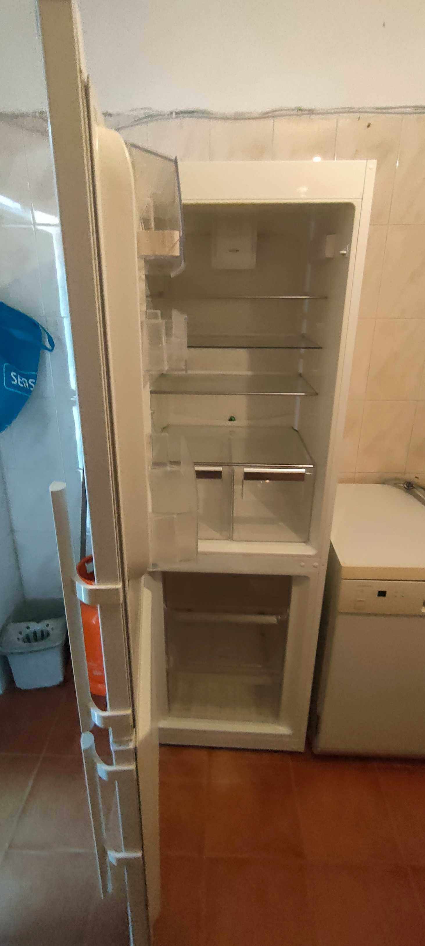 Frigorifico em bom estado