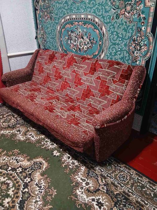 Продам диван вживаний в хорошому стані