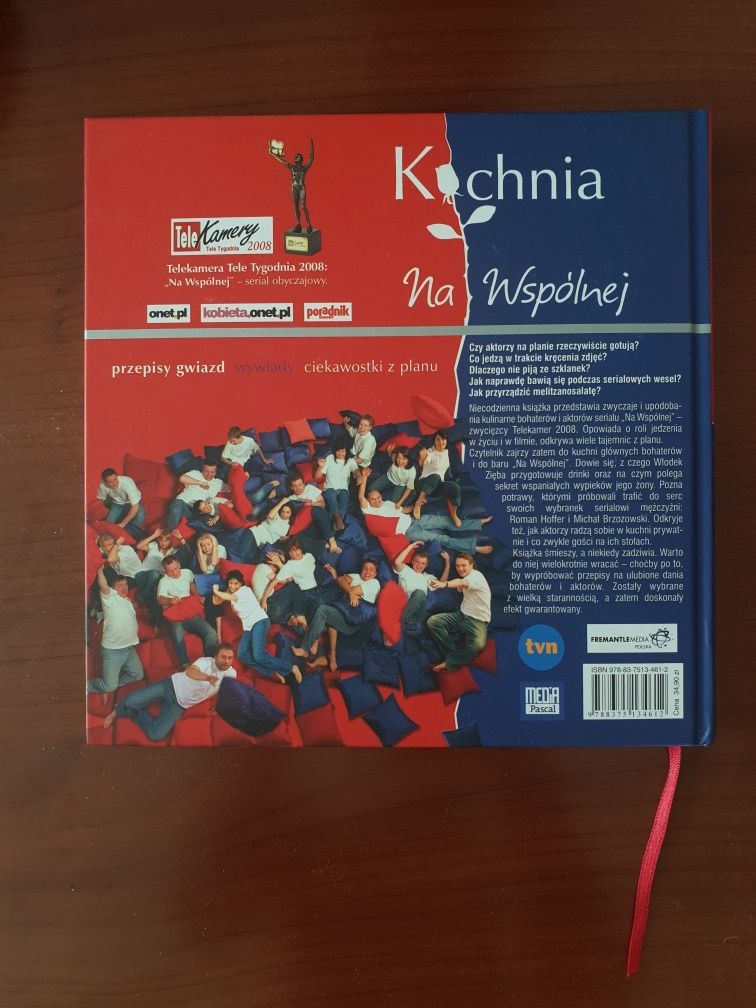 Książka kulinarna "Kuchnia Na Wspólnej"