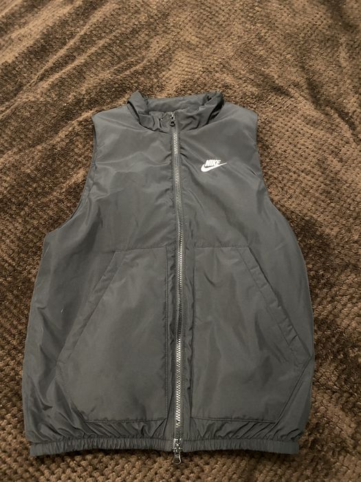 Чёрная Мужская Жилетка Nike Therma-Fit Club  Носили два месяца !