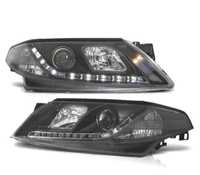 FARÓIS COM LUZ DIURNA LED PARA RENAULT LAGUNA 01-05 FUNDO PRETO