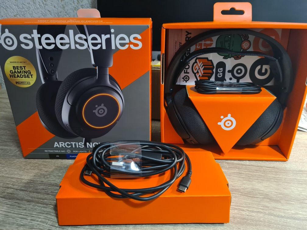 Ігрові навушники з мікрофоном SteelSeries Arctis Nova 3 Black