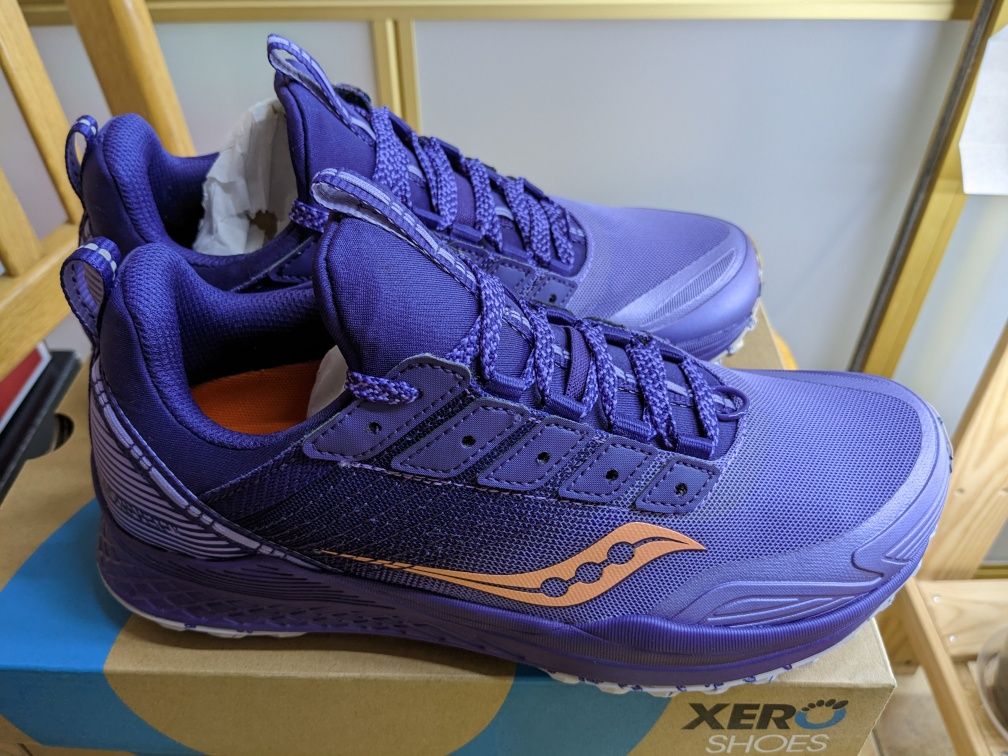 New Balance, Saucony. Устілки 23,5-24 см.Деякі пари з чеками, коробки