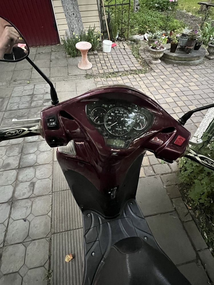 Продам HONDA SH 300 2010 як новий!