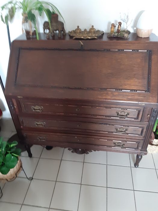 Escrivaninha antiga