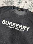 Tshirt preta Burberry