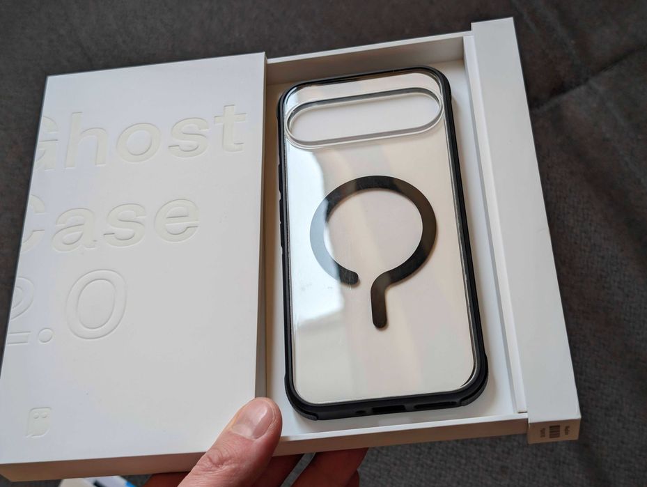 Чехол Dbrand к Google Pixel 9 Pro XL, модель "Ghost 2.0"