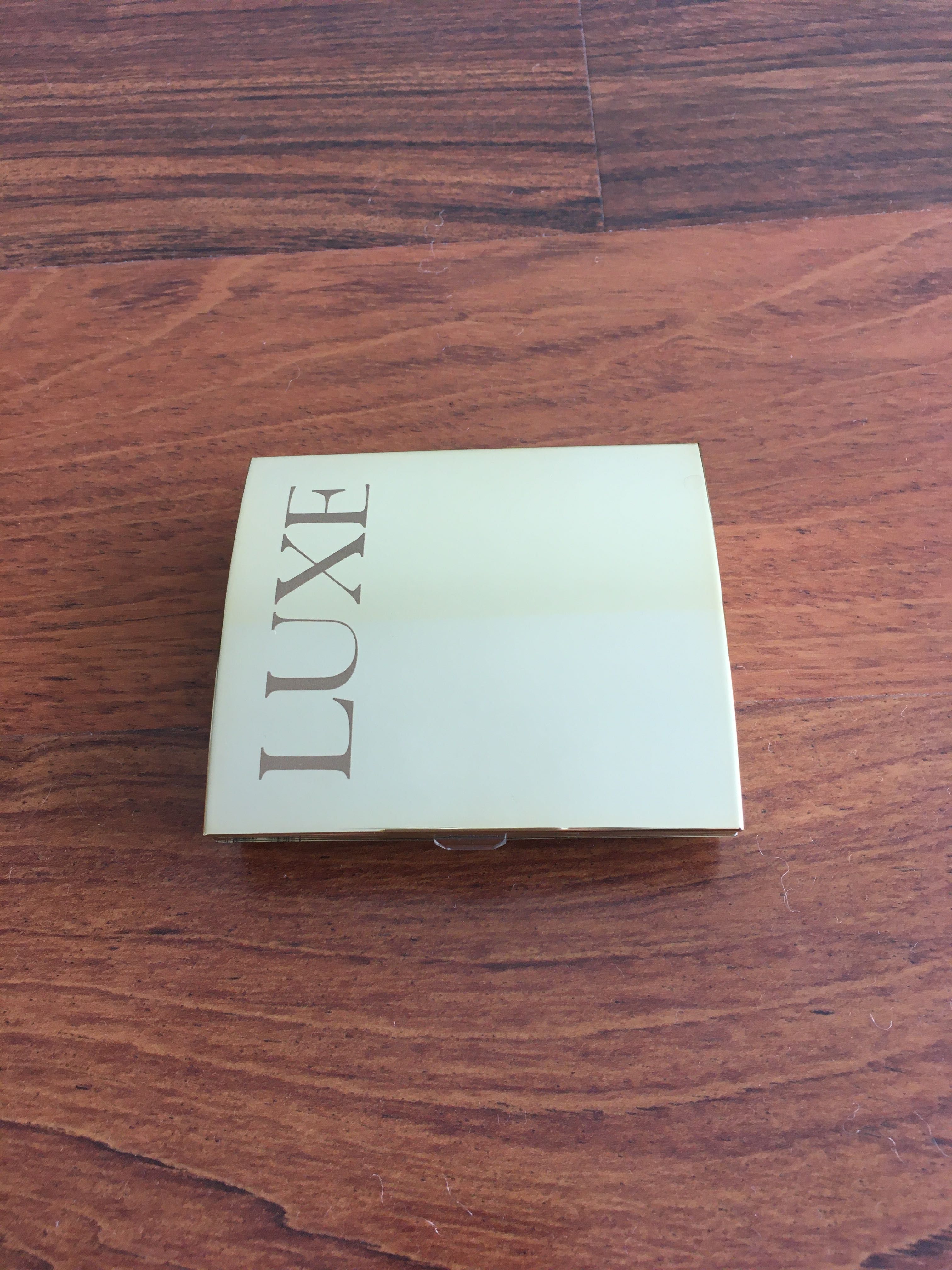Avon Luxe eyeshadow