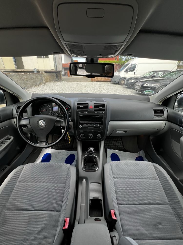 Volkswagen Jetta 1.6 Fsi 2007 rok Mały przebieg! Z Niemiec!