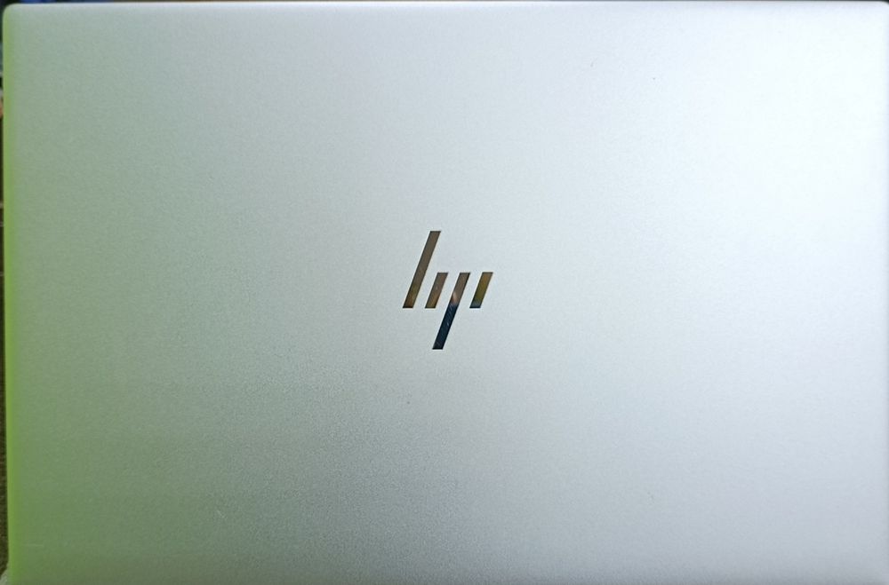 Ноутбук HP Envy Laptop 15-ep0017ur Silver