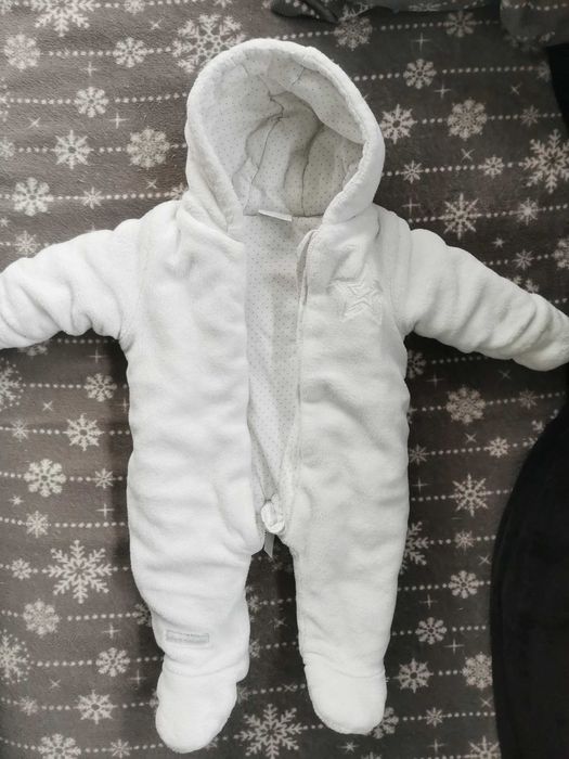 Kombinezon zimowy pajacyk na zimę, ciepły, biały, rozm. 56/62