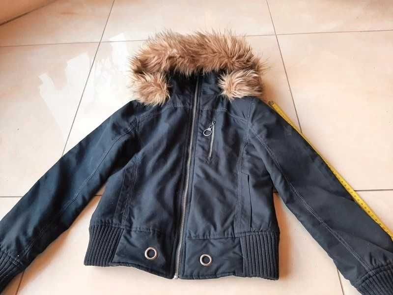 Zimowa Kurtka z kapturem oryginalna Le Coq Sportif XS