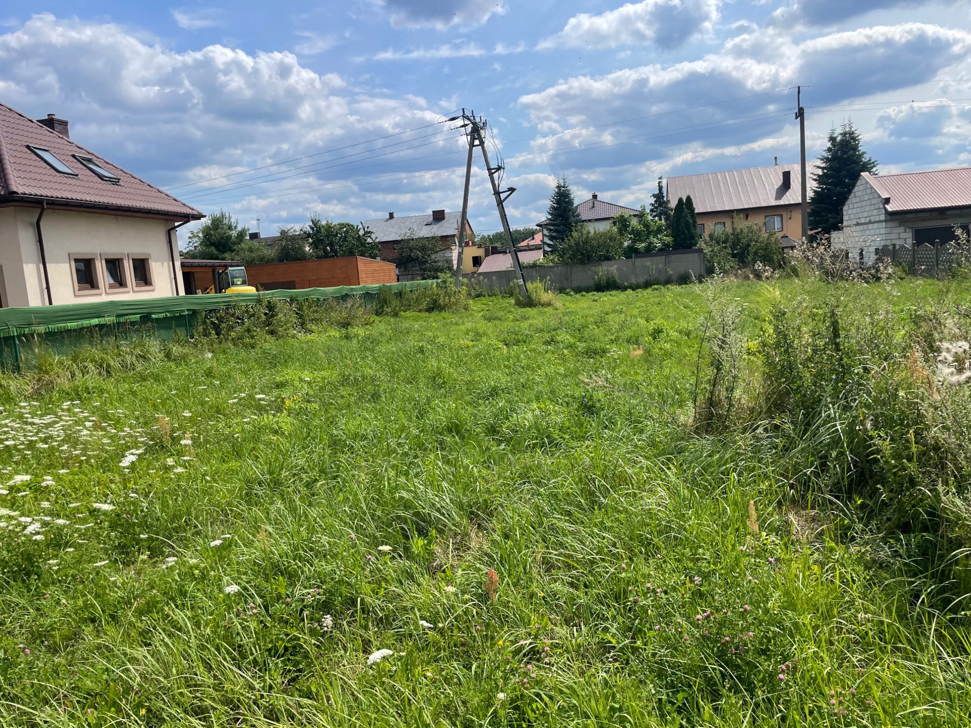 Działak 1009m2 media w drodze Gorzkowice Częstochowska 63/Sadowa