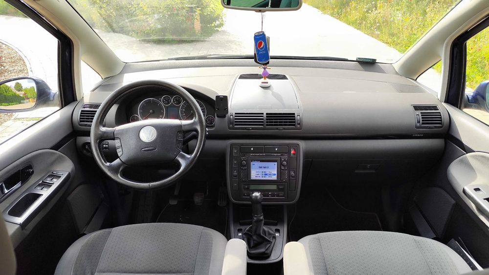 VW SHARAN 1.9TDI 116KM 2004r 285tys km