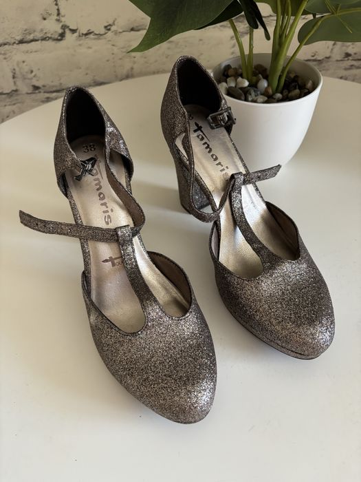 Szpilki obcasy Tamaris 38 srebne brokat błyszczące unikat glitter y2k