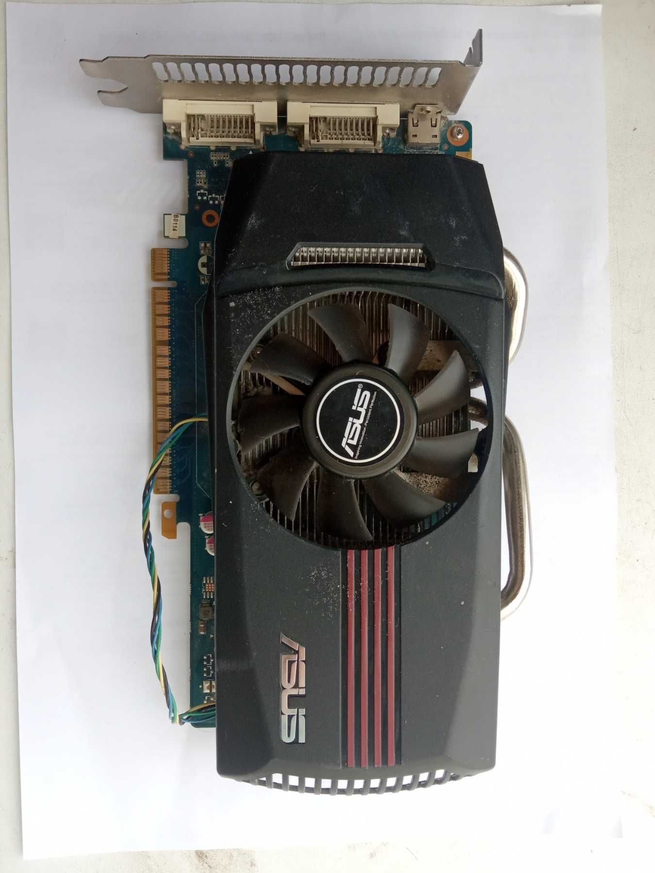 Видеокарта GTX 550Ti 1GB