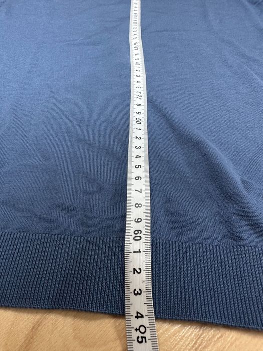 Granatowy sweter męski V-neck Stile Benetton
