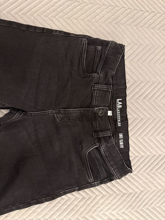 Yeansy chłopięce marki kappahl, rozmiar 158 cm.