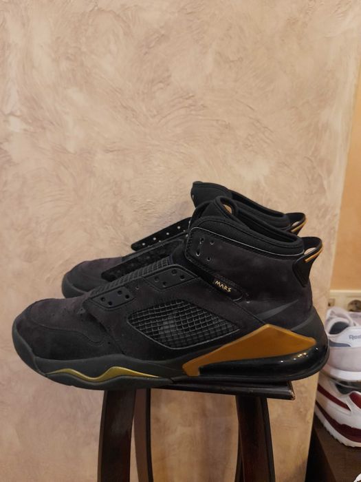 Продам кроссовки Air Jordan Mars 270 Размер 46