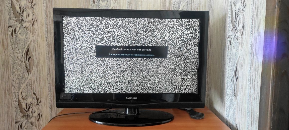 Продам телевизор Samsung 32