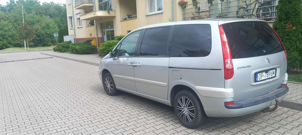 Sprzedam citroen 7miejsc 2.0 gaz/benzyna