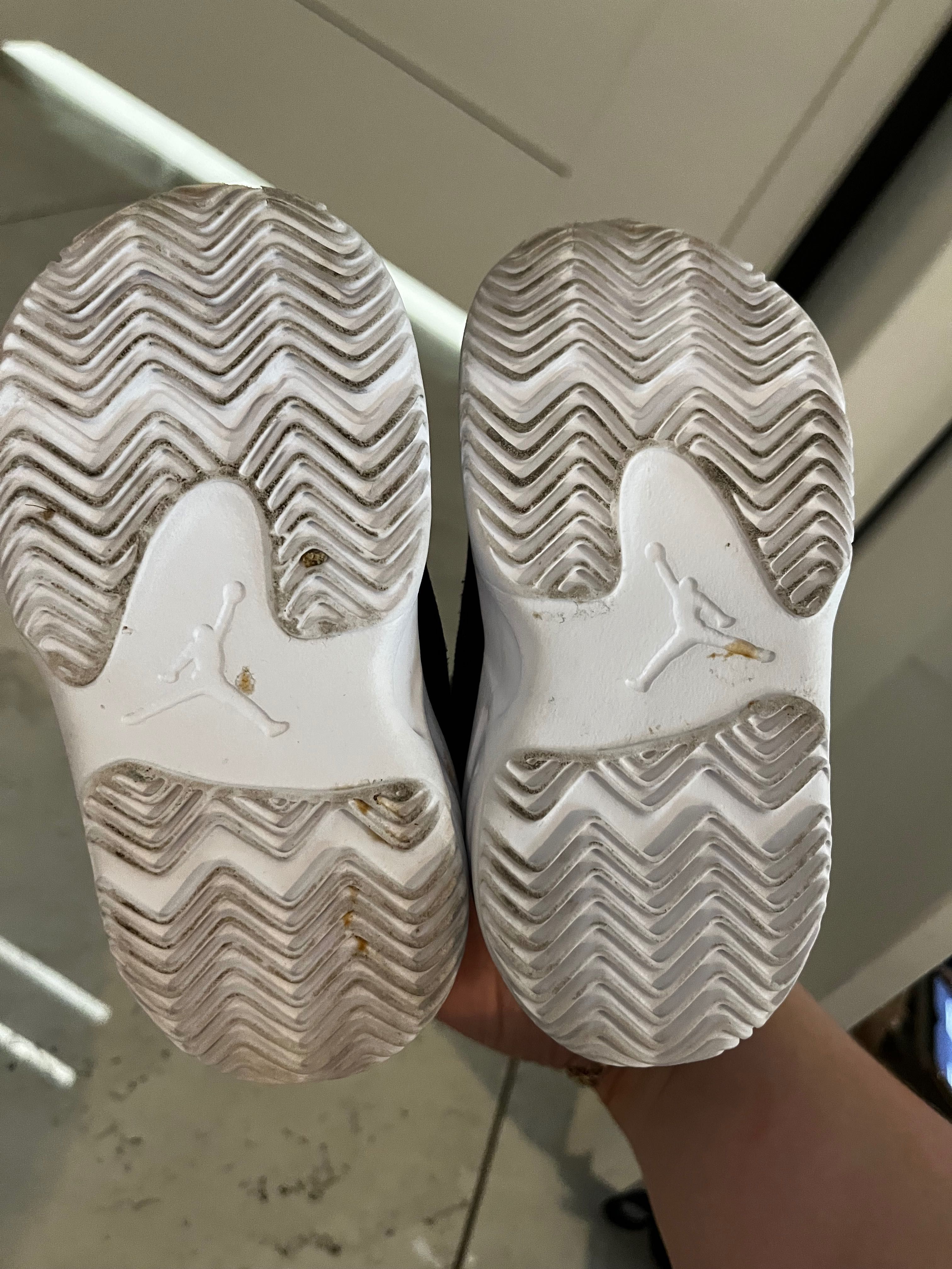 Buty Nike Jordan Max Aura 4