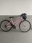 Bicicleta com pneus novos + oferta de capacete