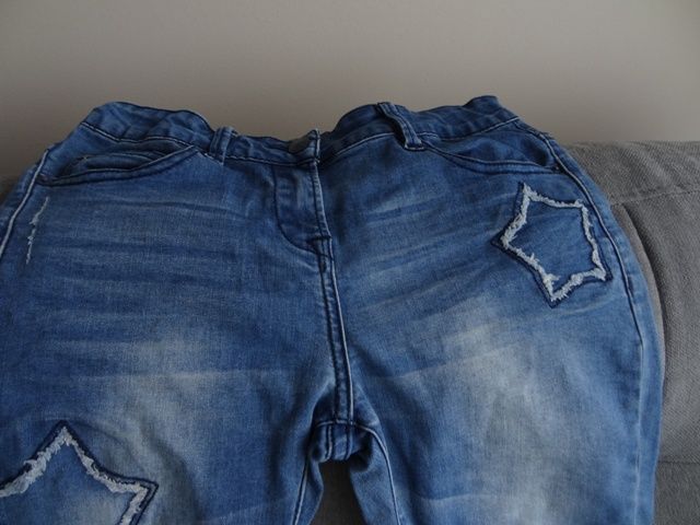 Spodnie dżinsowe w rozm 140